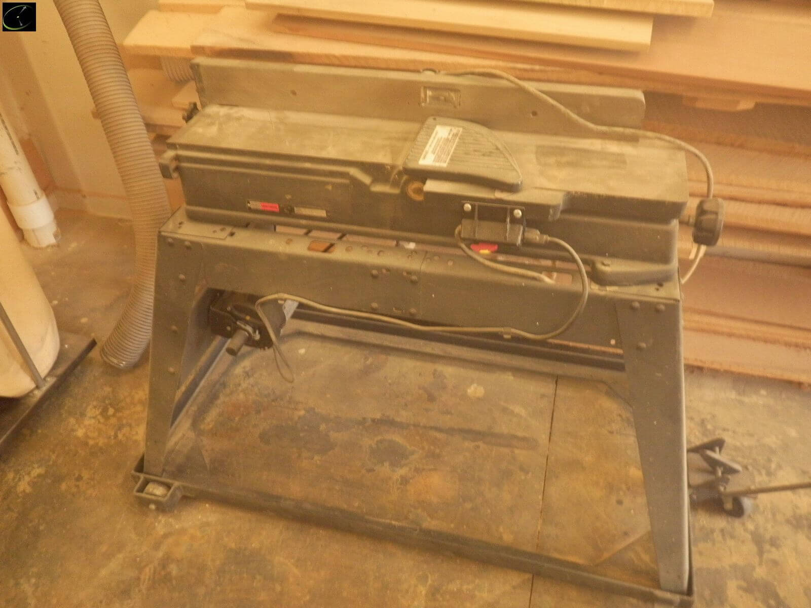 Craftsman 6 inch x 36 inch jointer-image
