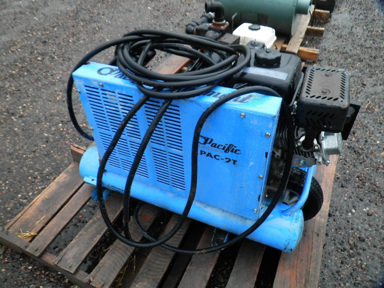 Pacific Pac-2T air compressor main image