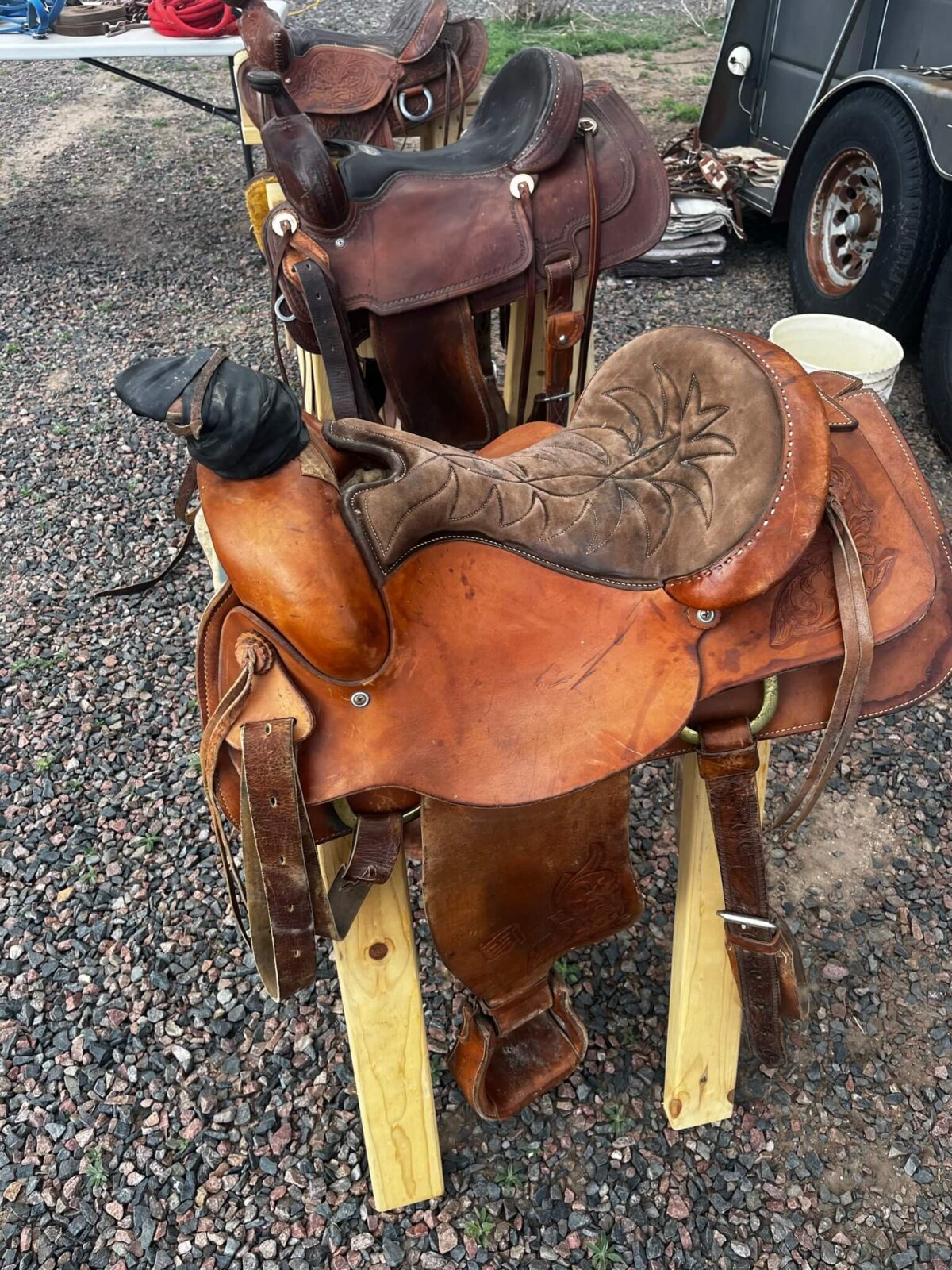 Tex Tan 15.5 inch roping saddle main image