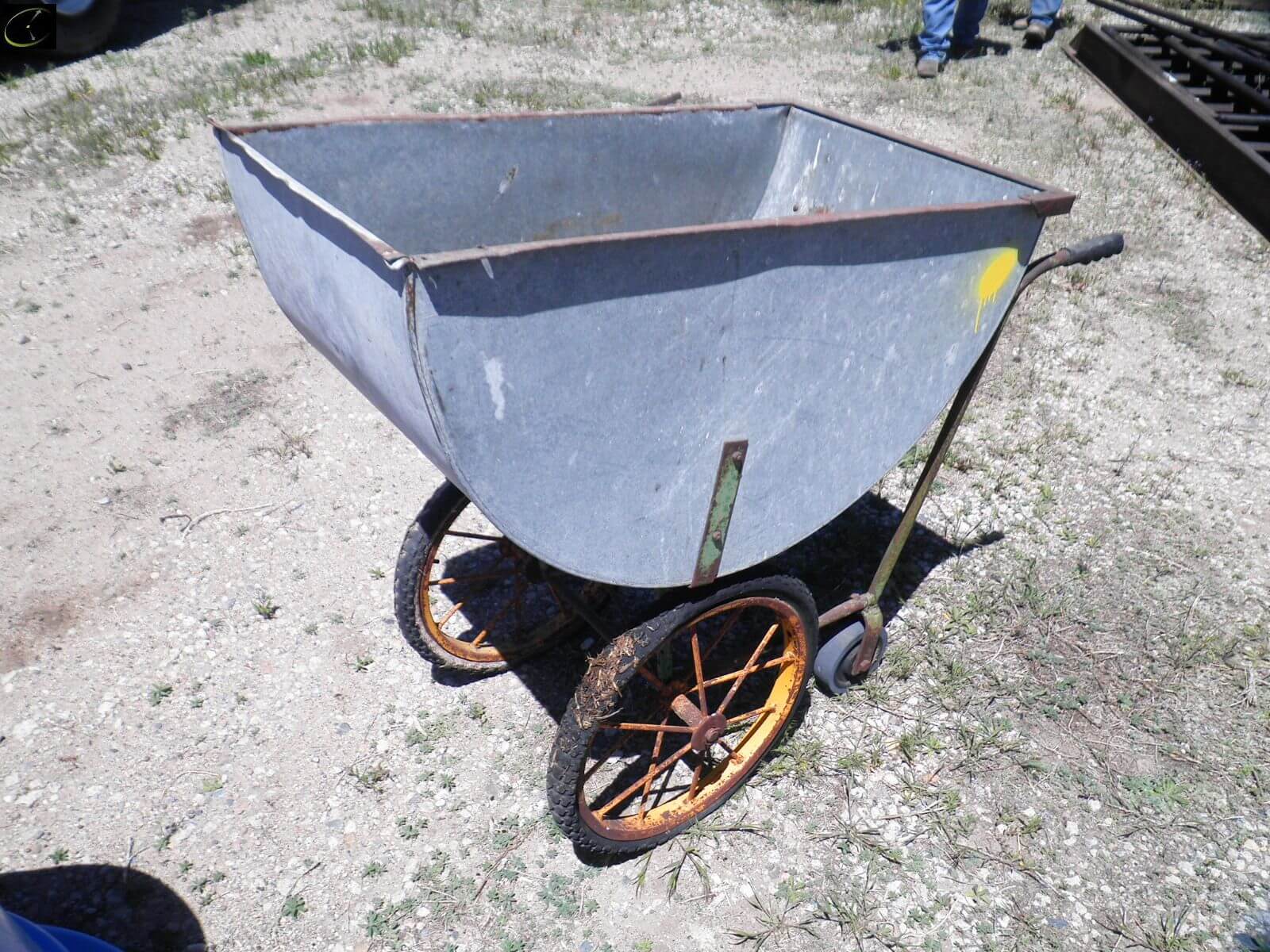 galvanized feed cart main image