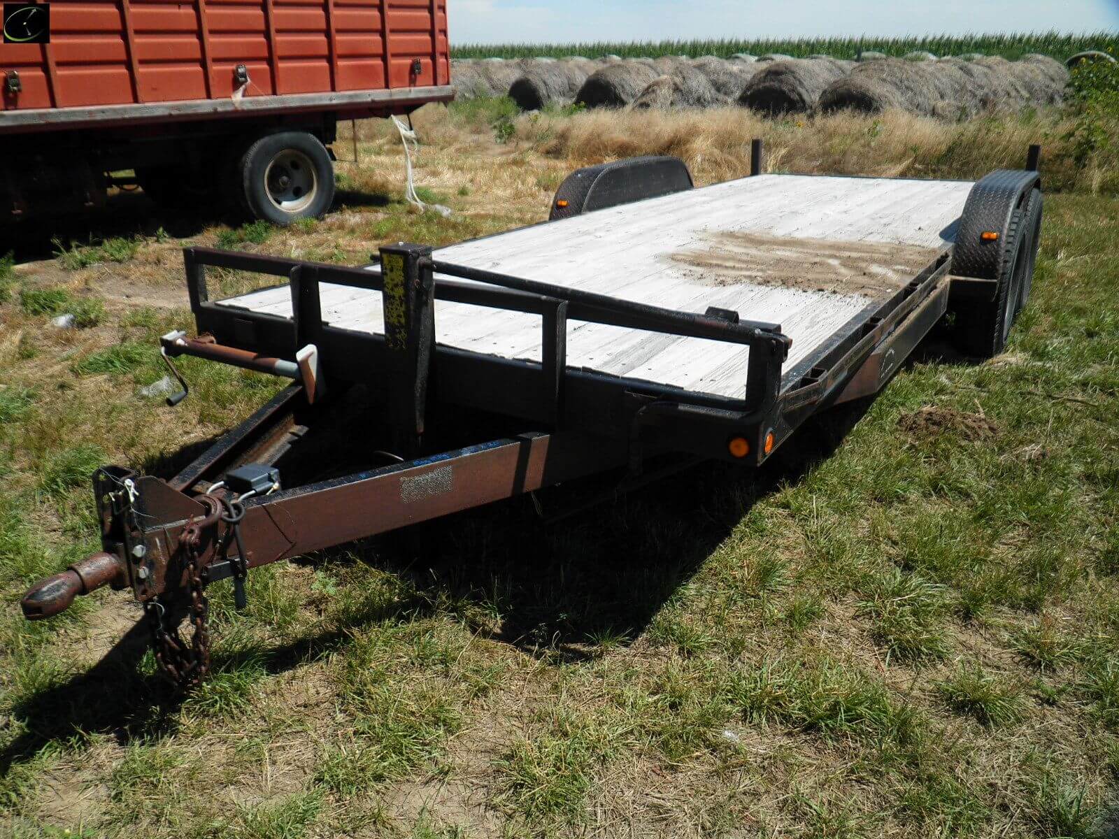 2004 May flatbed trailer main image