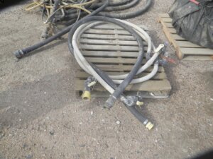 flex hose and Banjo valves-image