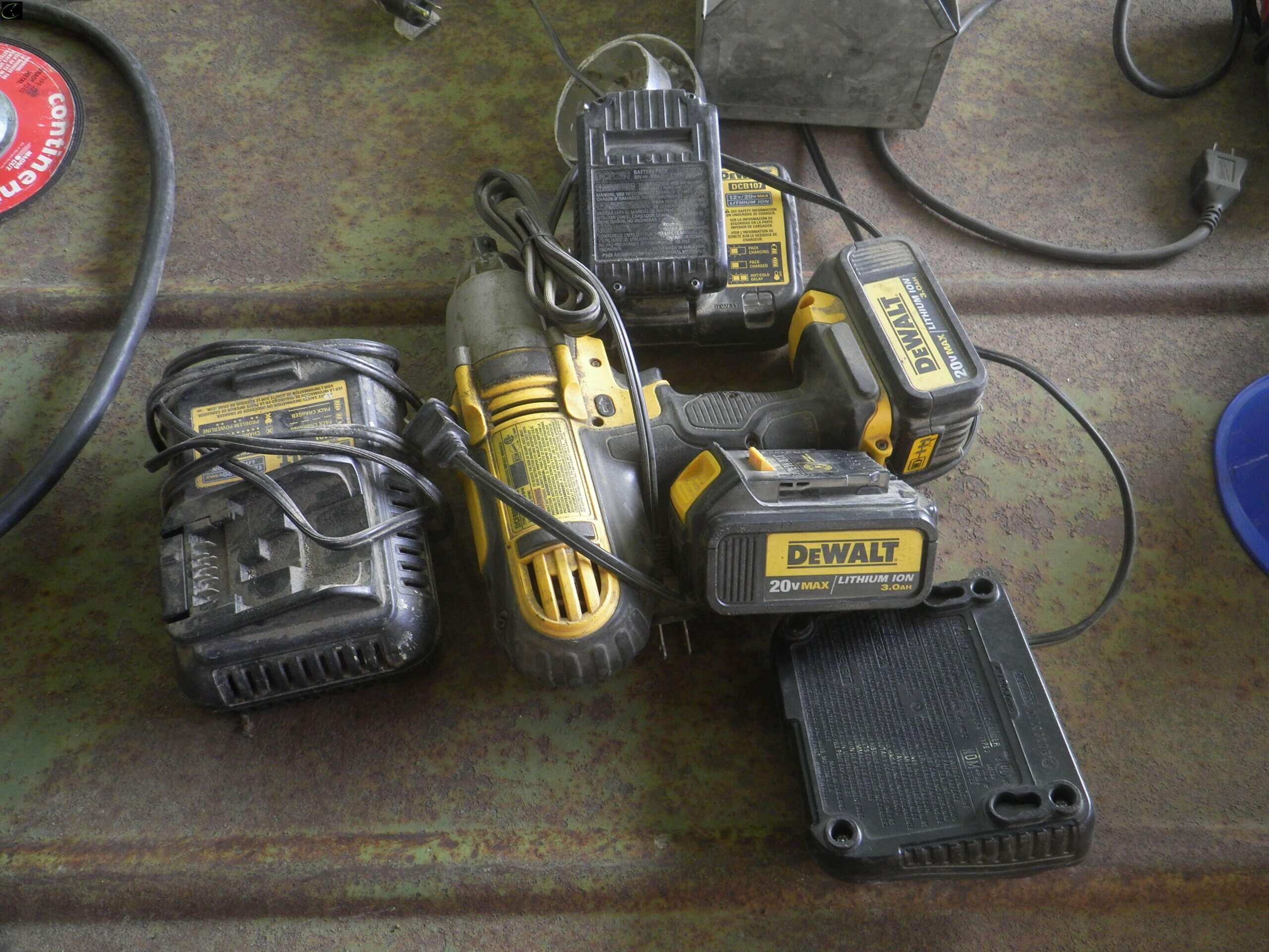 cordless power tools-image
