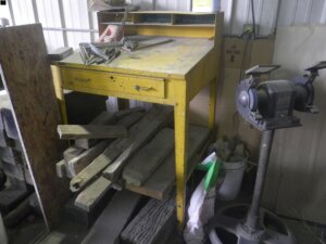 metal shop bench-image