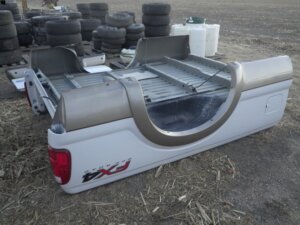 Ford F-250 box, tail gate bumper and receiver hitch-image