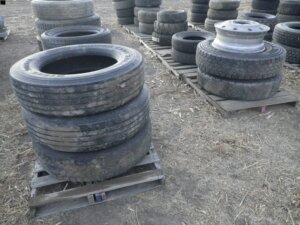 truck tires-image