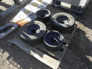 rotary mower tires and rims-image