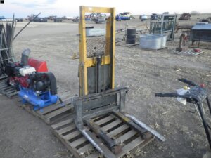 Big Joe electric forklift-image