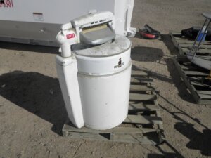Coronado wringer washer-image