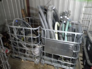 rubber hose and flex hose-image