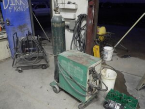 L-Tec 225 mig welder-image
