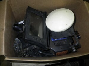 Trimble Ez-Steer motor, 500 monitors and Ag 25 receiver, guidance system-image