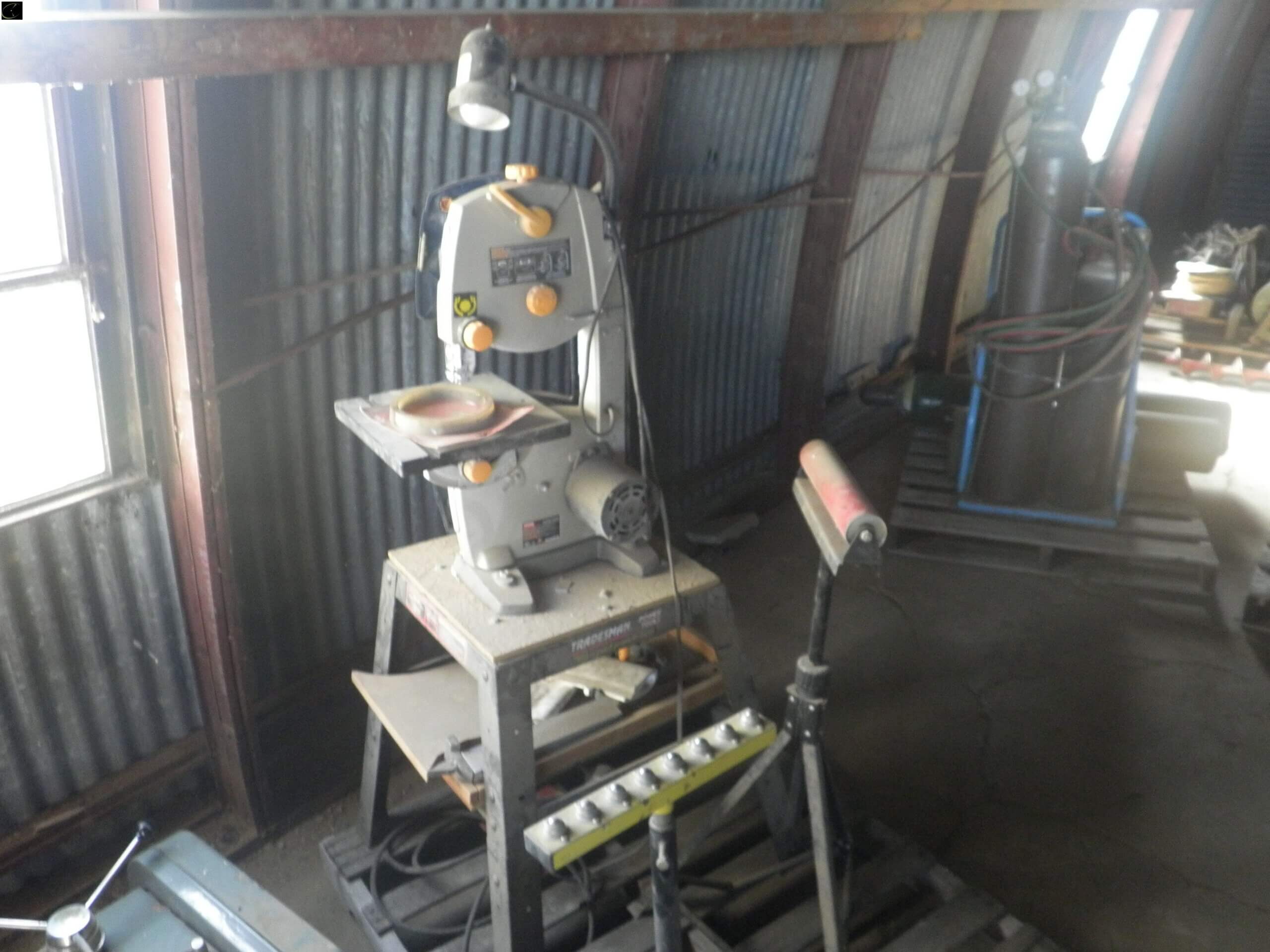Ryobi 9 inch band saw-image
