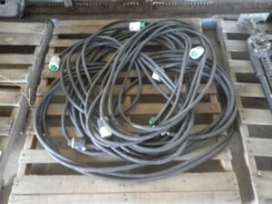 220v extension cords-image