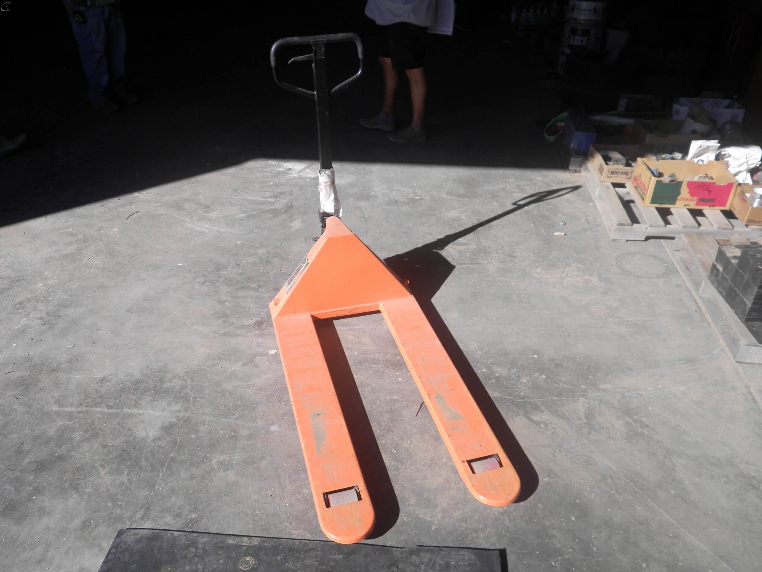 pallet jack-image